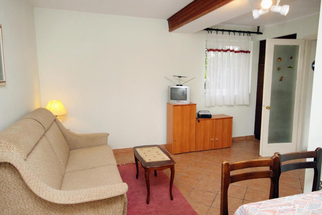 Apartments And Rooms By The Sea Dramalj, Crikvenica - 5519 Luaran gambar